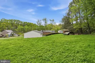 1975 Coventryville Rd, Pottstown, PA 19465 - Photo 32
