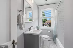 328 Dean St, West Chester, PA 19382 - Photo 36