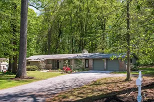 12 Woodland Cir, Downingtown, PA 19335 - Photo 2