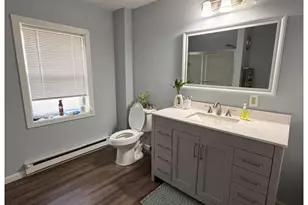 102 W State St, Kennett Square, PA 19348 - Photo 2