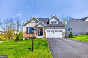 48 Heron Ln, Coatesville, PA 19320 - Photo 4