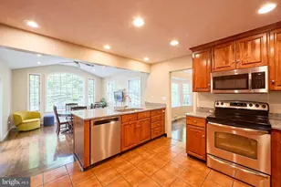 135 Clover Hill Ln, Wayne, PA 19087 - Photo 10