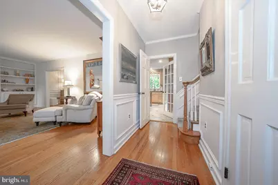 290 Forest Hills Circle, Devon, PA 19333 - Photo 4