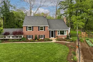 236 Anthony Wayne Dr, Wayne, PA 19087 - Photo 1