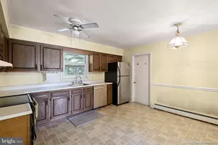 1501 W Chester Rd, Coatesville, PA 19320 - Photo 8