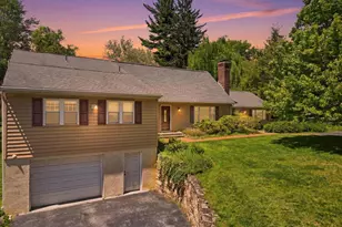 205 Oak Ln, West Chester, PA 19382 - Photo 2