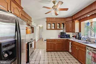 205 Oak Ln, West Chester, PA 19382 - Photo 20