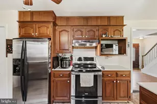 205 Oak Ln, West Chester, PA 19382 - Photo 20