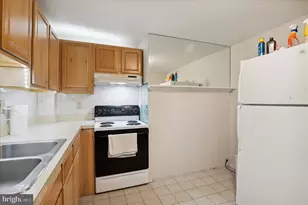 20 S Village Ave, Exton, PA 19341 - Photo 10