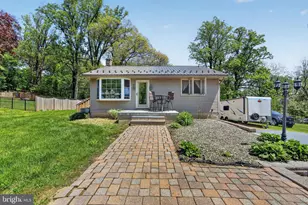 215 N Limestone Rd, Parkesburg, PA 19365 - Photo 1