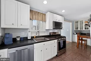 215 N Limestone Rd, Parkesburg, PA 19365 - Photo 8