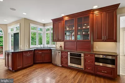 606 Longchamps Drive, Devon, PA 19333 - Photo 14
