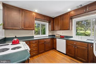 396 W 7 Stars Road, Phoenixville, PA 19460 - Photo 24