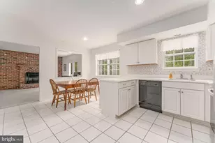 1239 Upton Cir, West Chester, PA 19380 - Photo 16