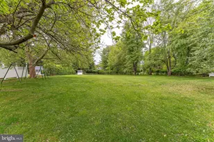 1239 Upton Cir, West Chester, PA 19380 - Photo 58