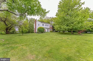 1239 Upton Cir, West Chester, PA 19380 - Photo 54