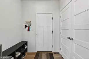 925 Marina Ct, West Chester, PA 19382 - Photo 22