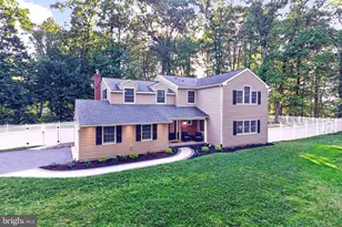 517 N Whitford Rd, Exton, PA 19341 - Photo 2