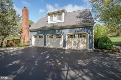 30 Spring Hill Lane, Phoenixville, PA 19460 - Photo 2