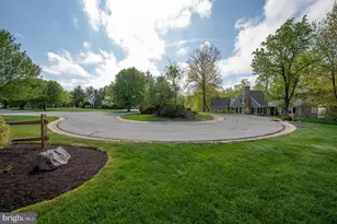 30 Spring Hill Ln, Phoenixville, PA 19460 - Photo 8