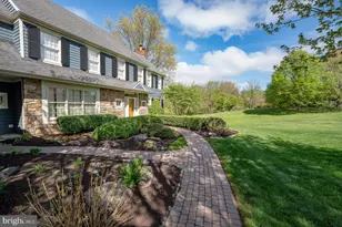 30 Spring Hill Ln, Phoenixville, PA 19460 - Photo 10