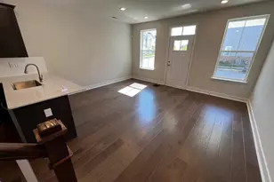 377 Foundry St, Phoenixville, PA 19460 - Photo 6