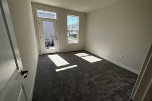377 Foundry St, Phoenixville, PA 19460 - Photo 12