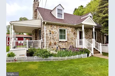 683 Ridge Road, Spring City, PA 19475 - Photo 2