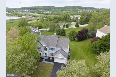 184 Magnolia Drive, Chester Springs, PA 19425 - Photo 2