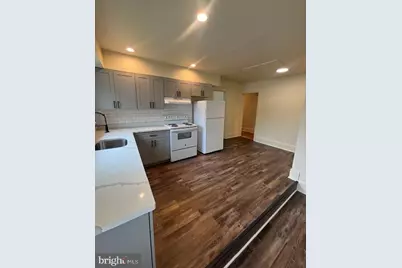 379 E Chestnut St #2, Coatesville, PA 19320 - Photo 4