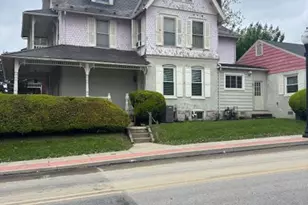 379 E Chestnut St, Coatesville, PA 19320 - Photo 1