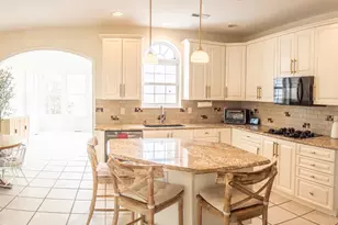 208 Belgian Dr, Spring City, PA 19475 - Photo 12