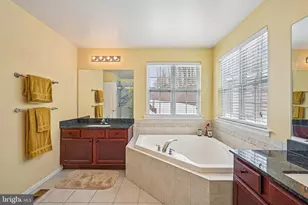 2929 Avebury Stone Cir, Downingtown, PA 19335 - Photo 16