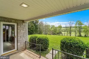 721 Hillcrest Dr, Atglen, PA 19310 - Photo 6