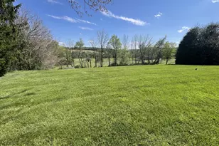 721 Hillcrest Dr, Atglen, PA 19310 - Photo 2