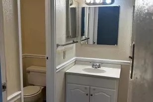 120 N Penn St, Spring City, PA 19475 - Photo 6