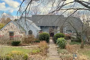 132 Beverly Dr, Kennett Square, PA 19348 - Photo 1
