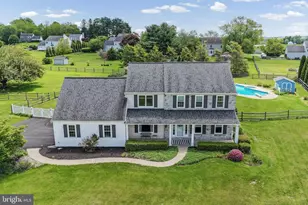 152 Shore Line Dr, Honey Brook, PA 19344 - Photo 2