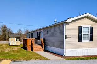 7 Denbigh Ln, Coatesville, PA 19320 - Photo 1