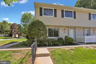 301 Village Walk, Exton, PA 19341 - Photo 4