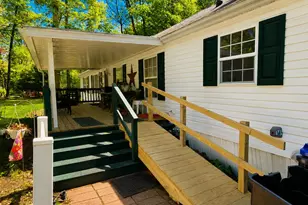 203 High Point Ln, Coatesville, PA 19320 - Photo 2