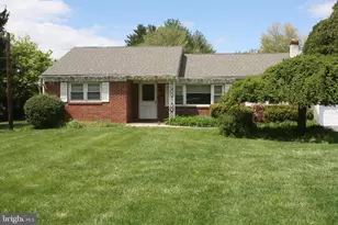 1223 Township Line Rd, Phoenixville, PA 19460 - Photo 2
