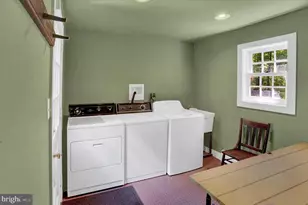 1242 Jaine Ln, Chester Springs, PA 19425 - Photo 22