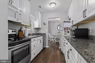 4 Devon Cir, Paoli, PA 19301 - Photo 12