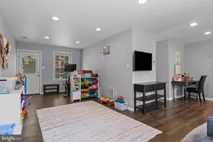 4 Devon Cir, Paoli, PA 19301 - Photo 18