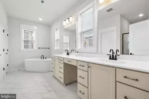 155 Lotus Ln, Malvern, PA 19355 - Photo 54