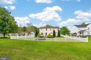 25 N Danbury Cir, Coatesville, PA 19320 - Photo 42