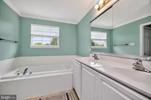 25 N Danbury Cir, Coatesville, PA 19320 - Photo 20