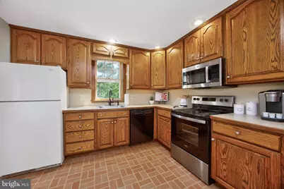 507 Saint Johns Circle, Phoenixville, PA 19460 - Photo 16