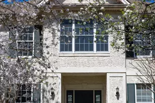 129 Berwick Dr, West Chester, PA 19382 - Photo 2